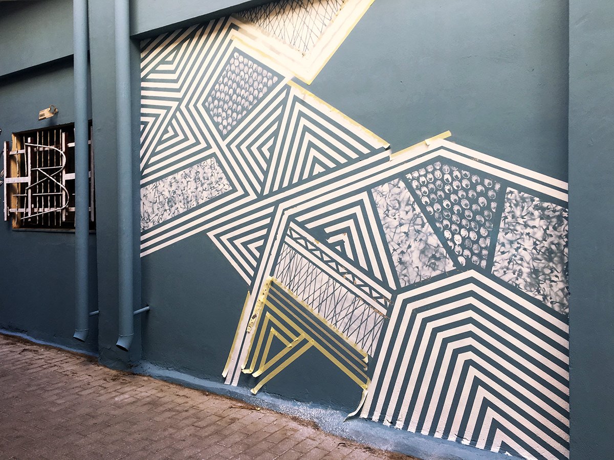athens geometry irisaz monochrome Mural Parallel lines Patterns streetartingreece