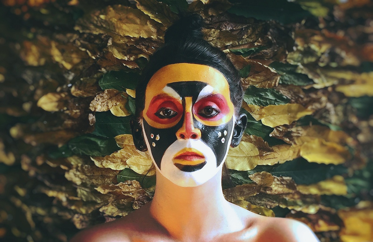 Papua makeup facepaint