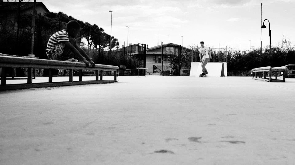skateboarding crew cattolica Italy vandals hands Cubia