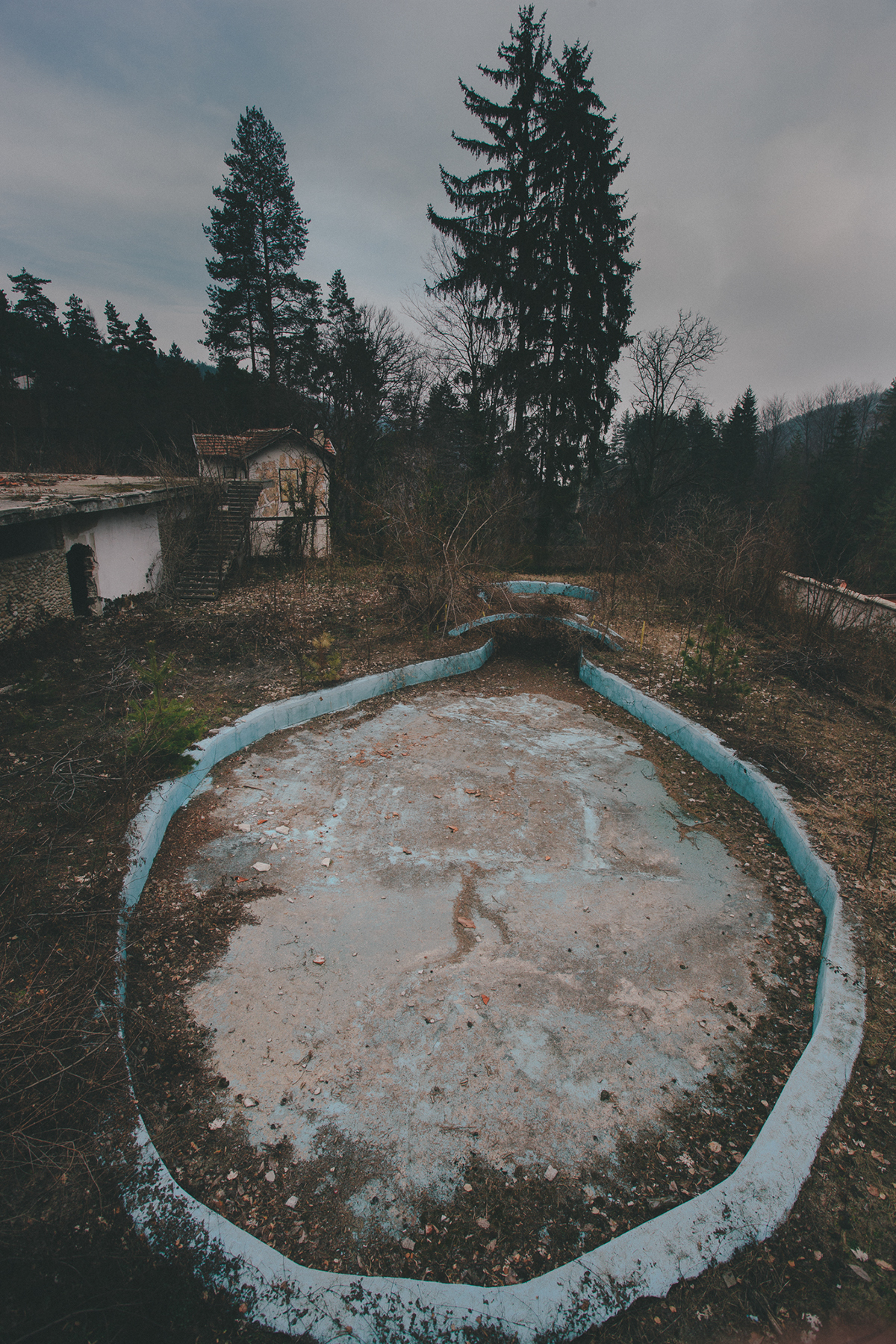 Pool abandoned bulgaria kostenets decay Nature building