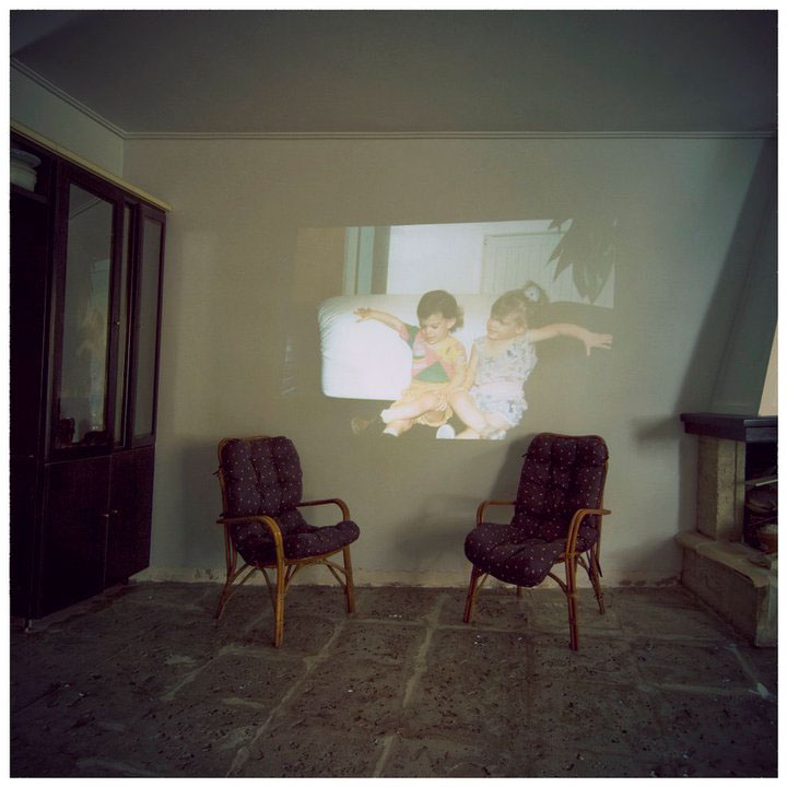 picture in picture Interior memories pip Projector places