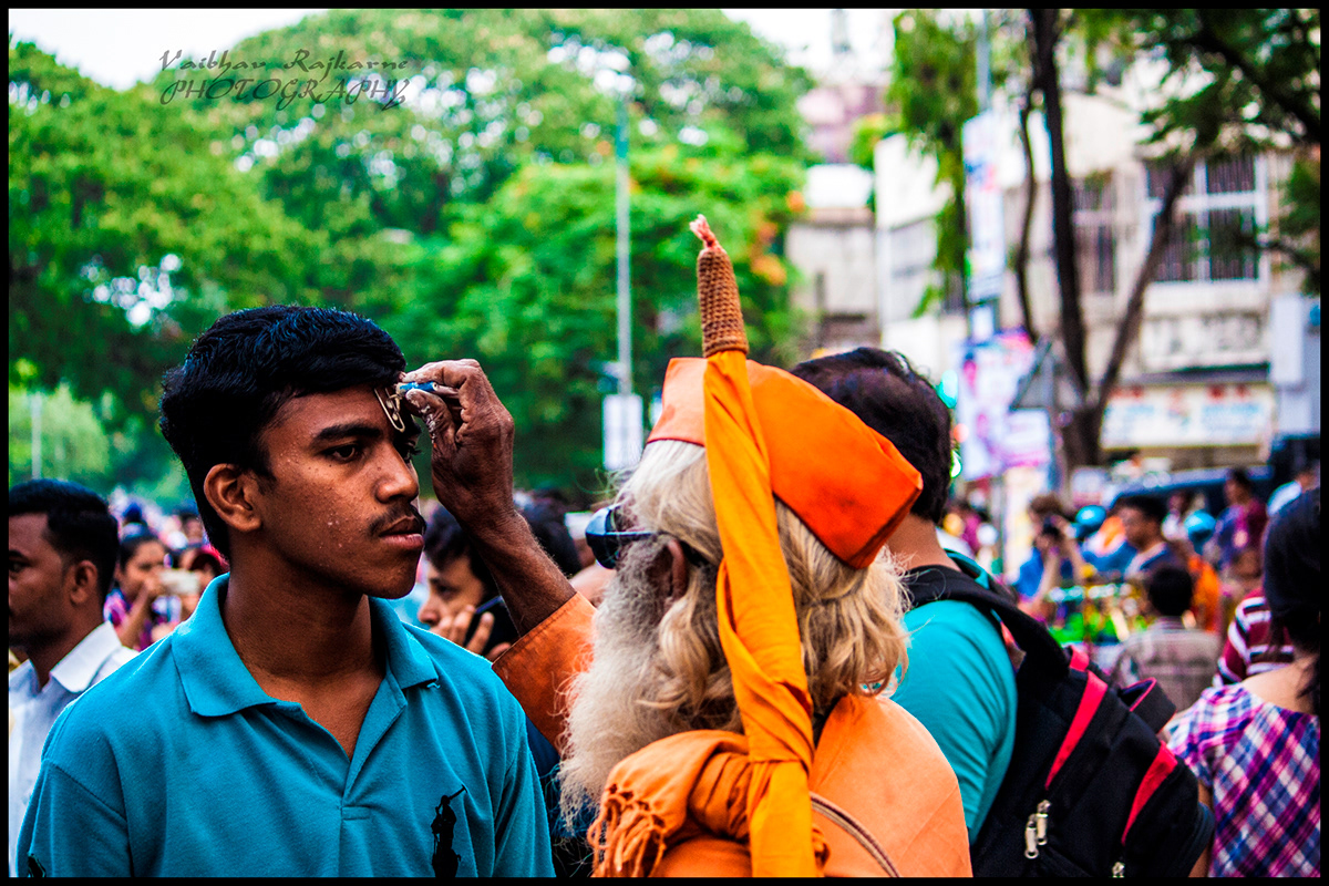 PUNE palkhi procession colors spiritual India