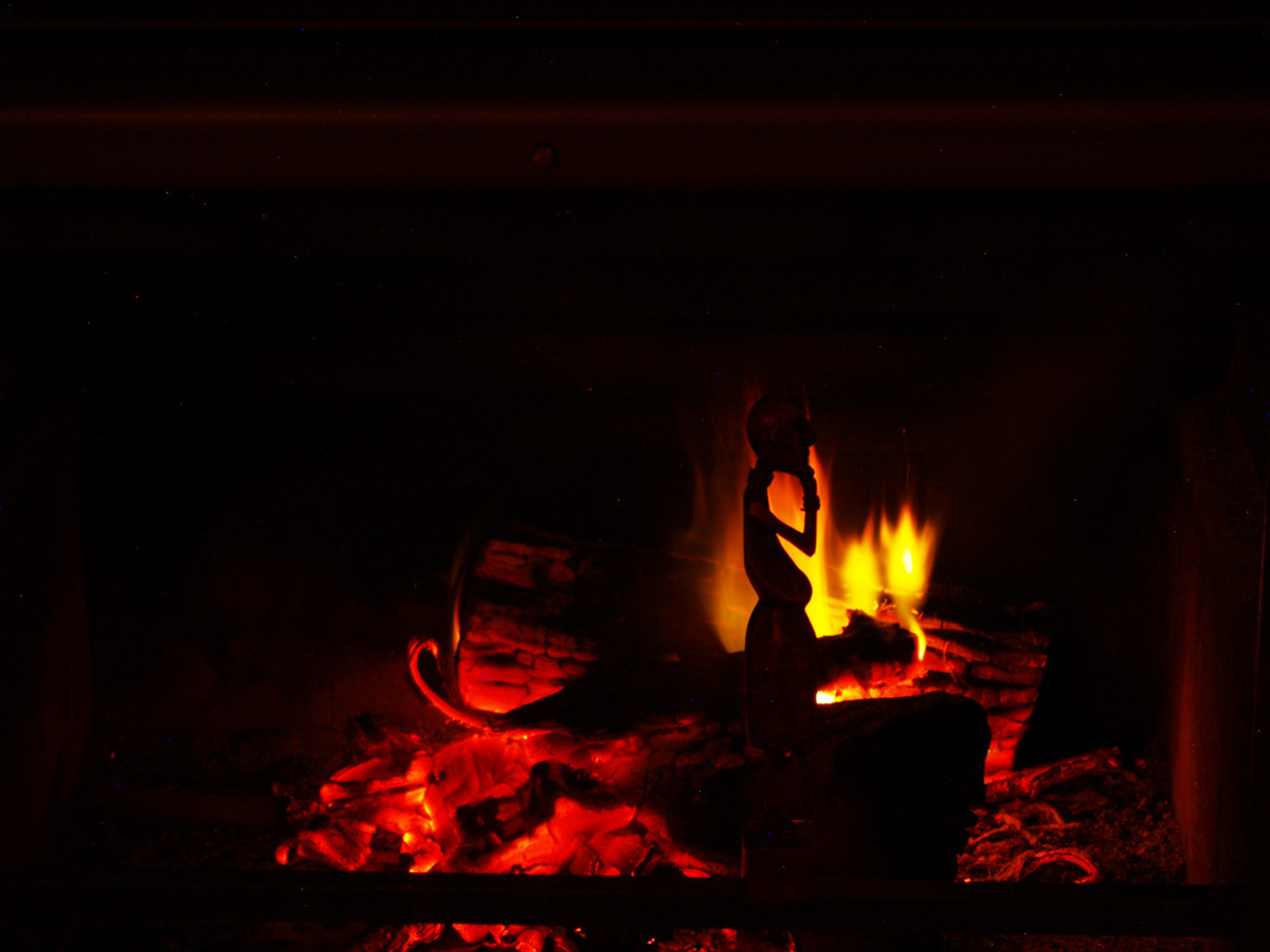 Fotografia fire shapes fogo silhueta