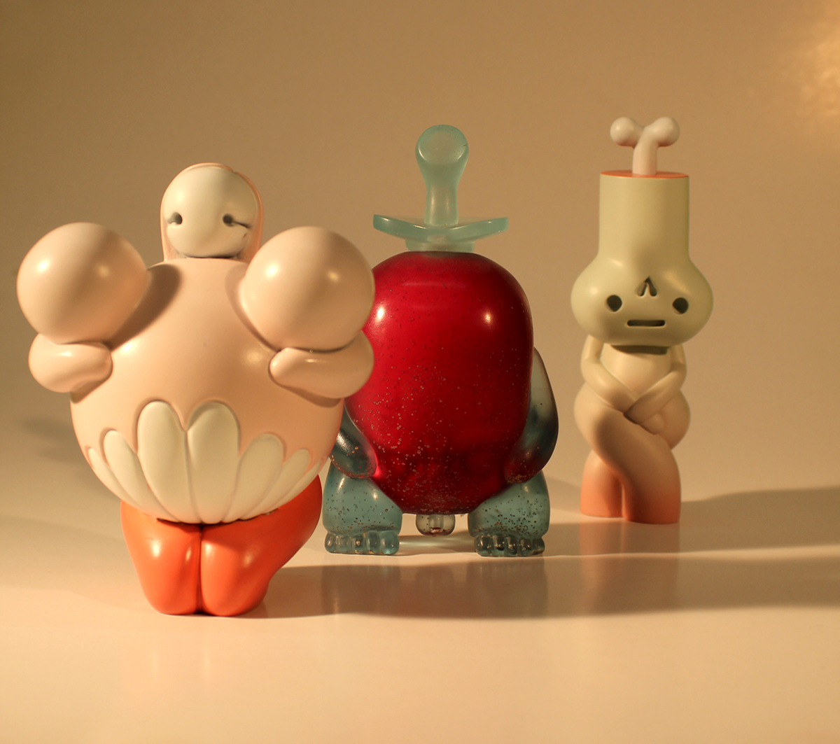 freud sigmund psychoanalysis uncanny complex narcissism toy design handmade resin minimalist toys art object Freudian