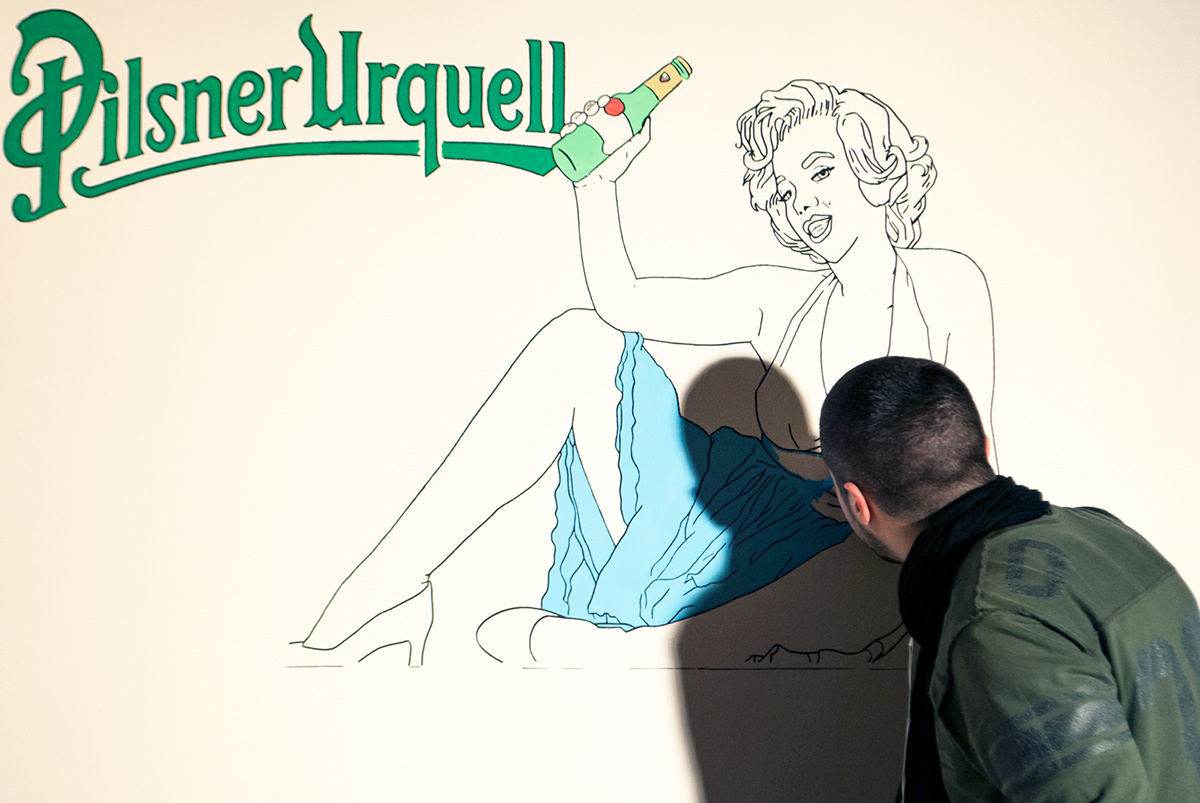 marilyn Marilyn Monroe pilsner urquell cerveza beer Mural wall