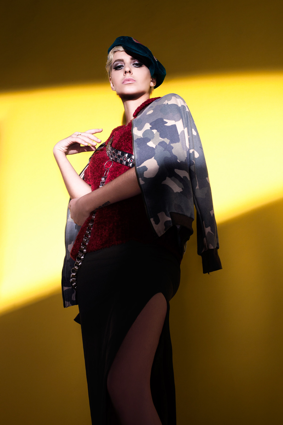 Fashion Stylist FASHION PHOTOGRAPHER army look winter model Brazilian androginy stylist indonesi daisy karina Fmodels