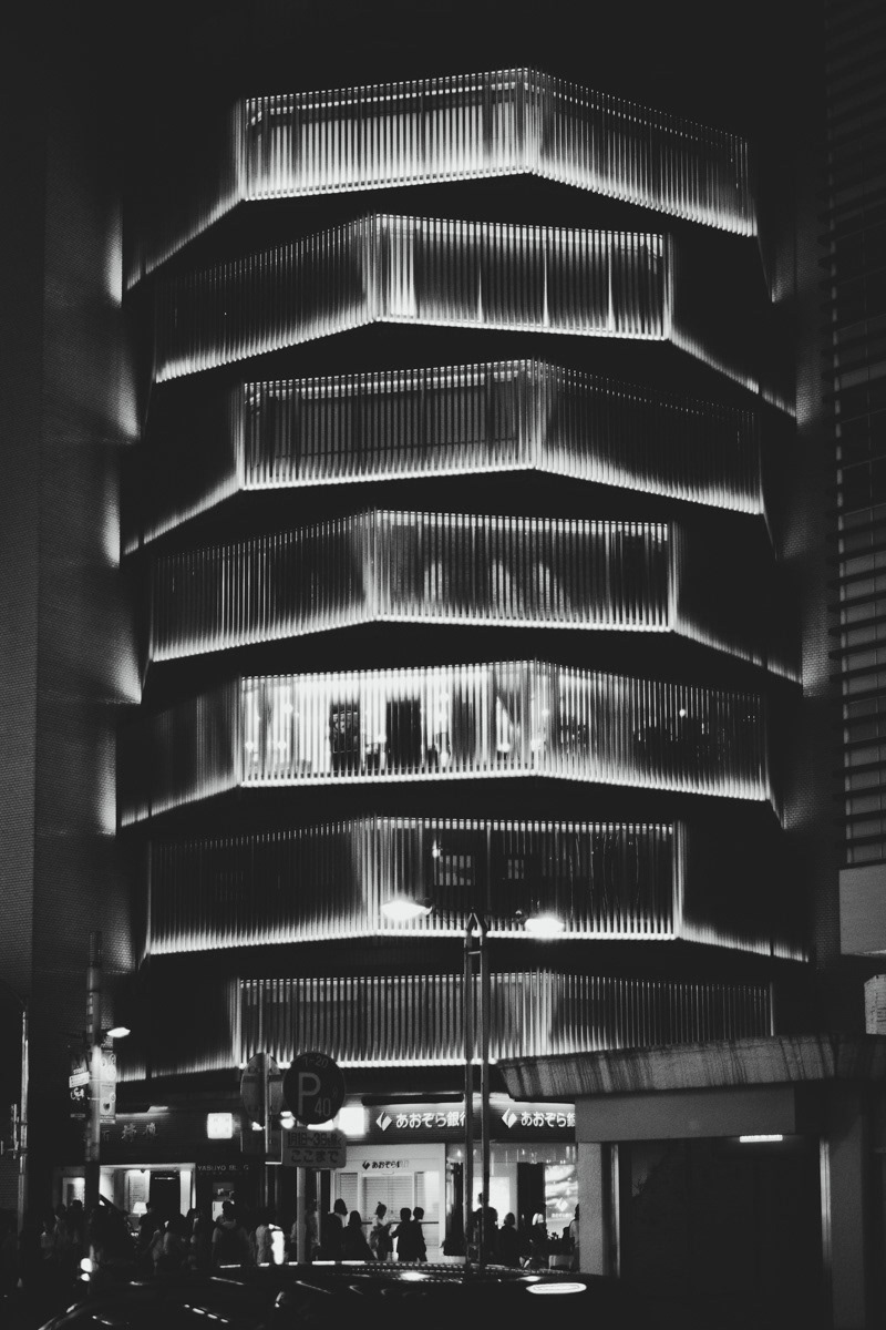 black and white Photography  grain blur japan night spain