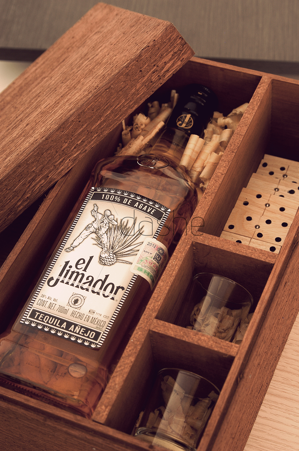 El Jimador Tequila mexico agave jose anaya dashe stakportfolio STAK bebida caja antigua