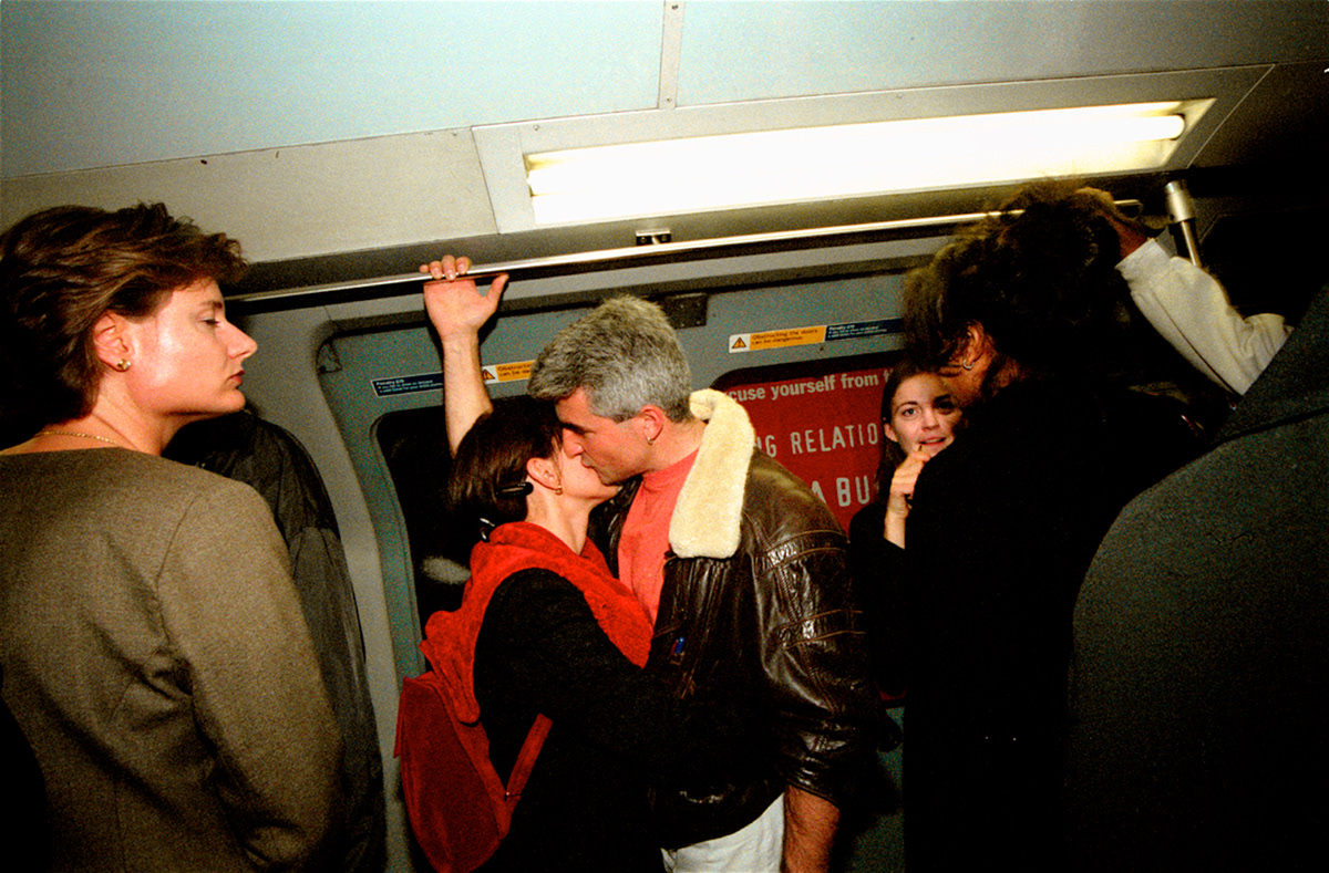 London underground rail city kiss