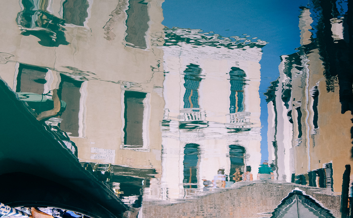 reflection Abstract Art abstract mirror Perspective venezia colorgrading