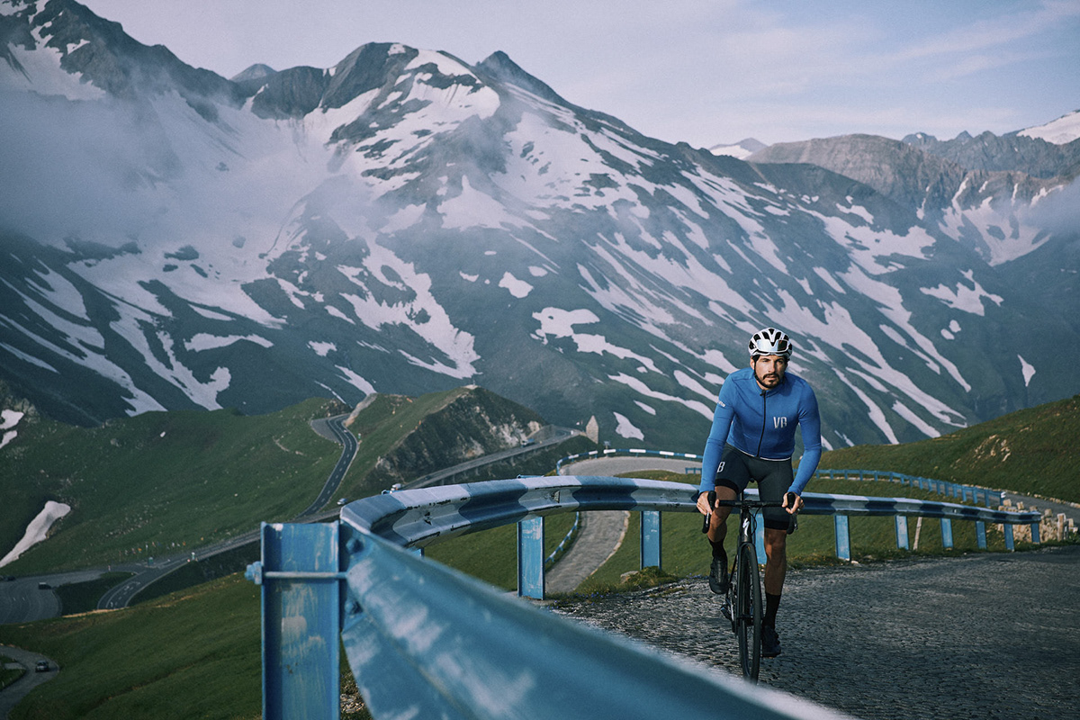 bike-sky-mountain-outdoor
