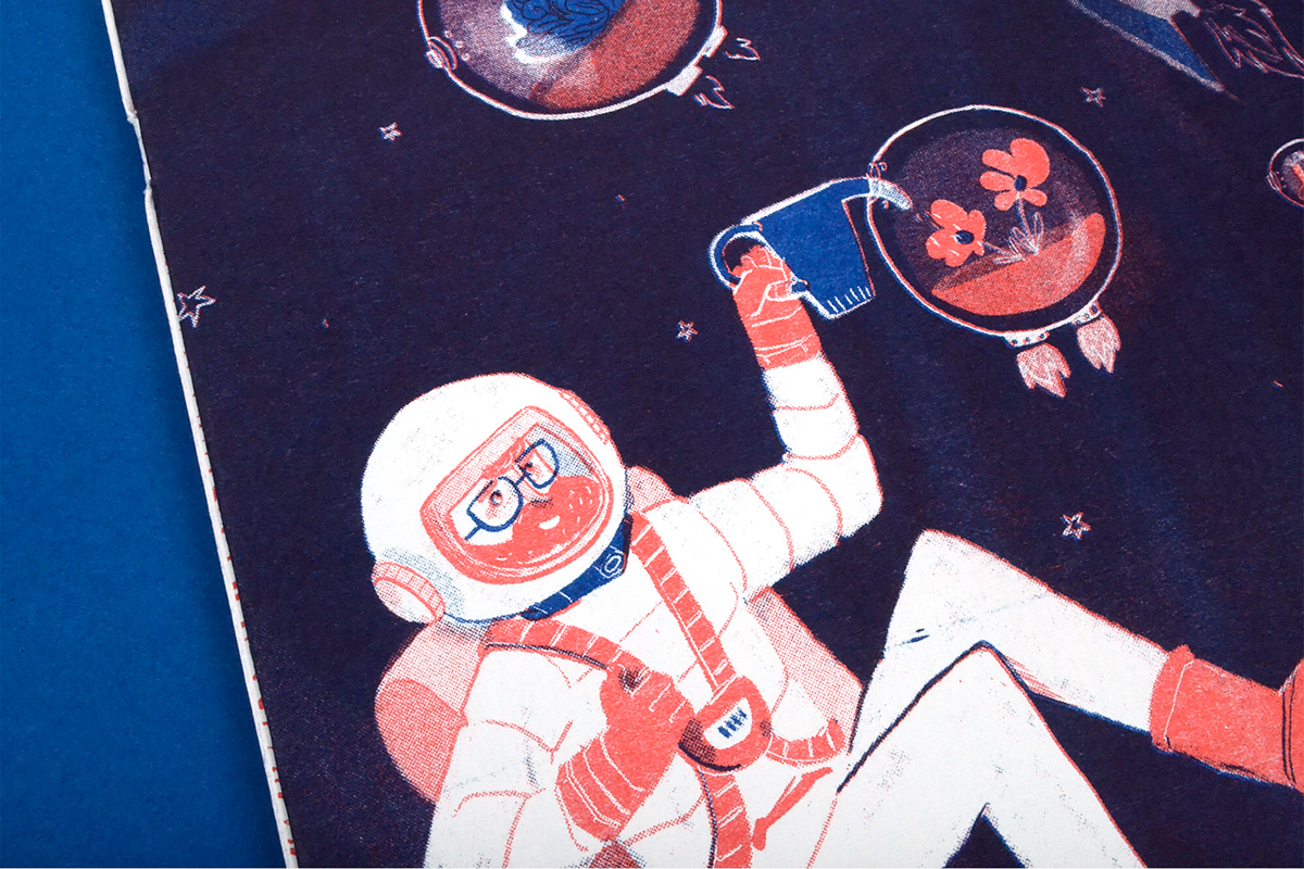 rezo Space  astronaut orange blue