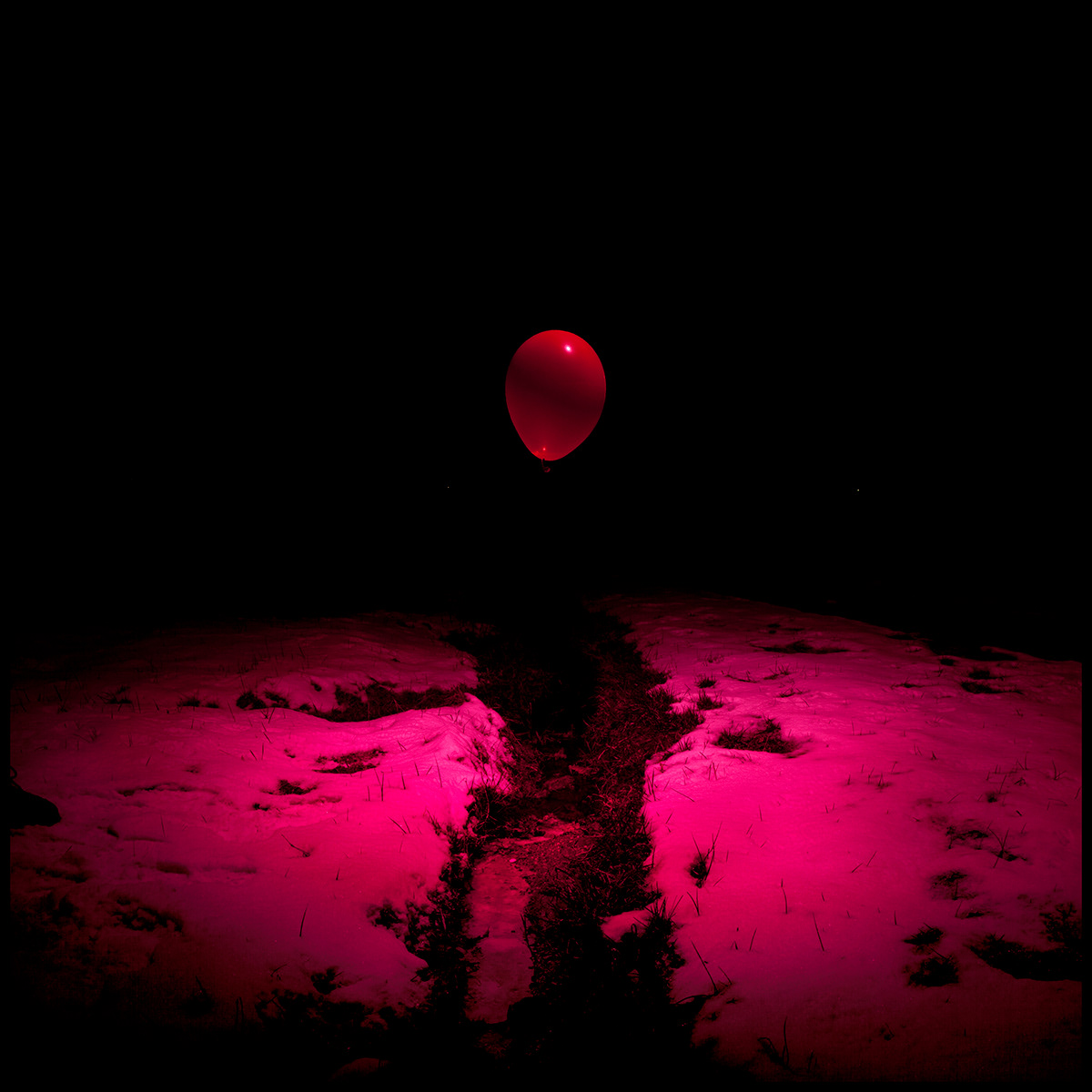 Roland Barthes snow red light ballon colors Landscape selfportrait night black