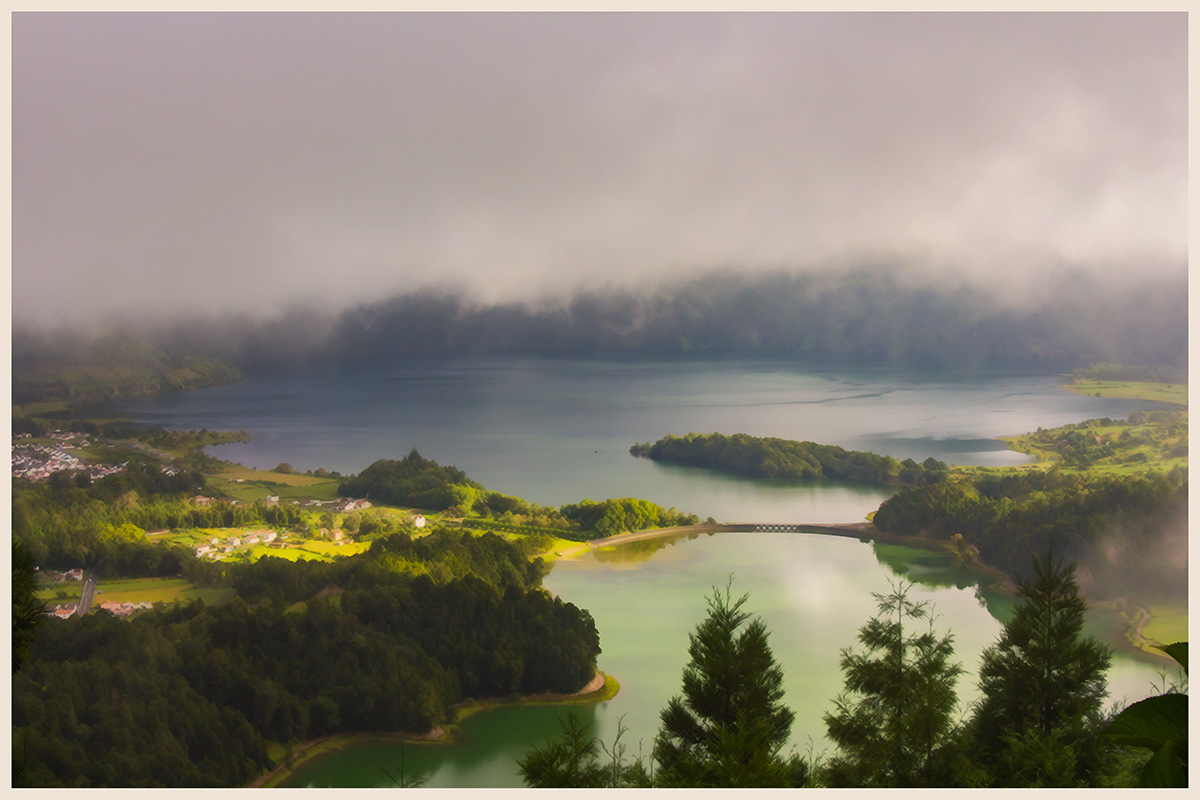 Azores Açores Landscape paysage green blue sea Ocean lake
