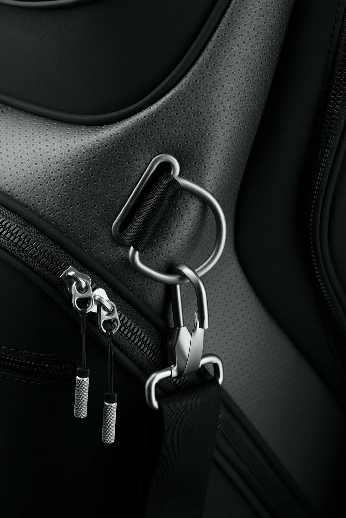 Adobe Portfolio Nike golf golf bag industrial design  product design  accessories premium craftsmanship details