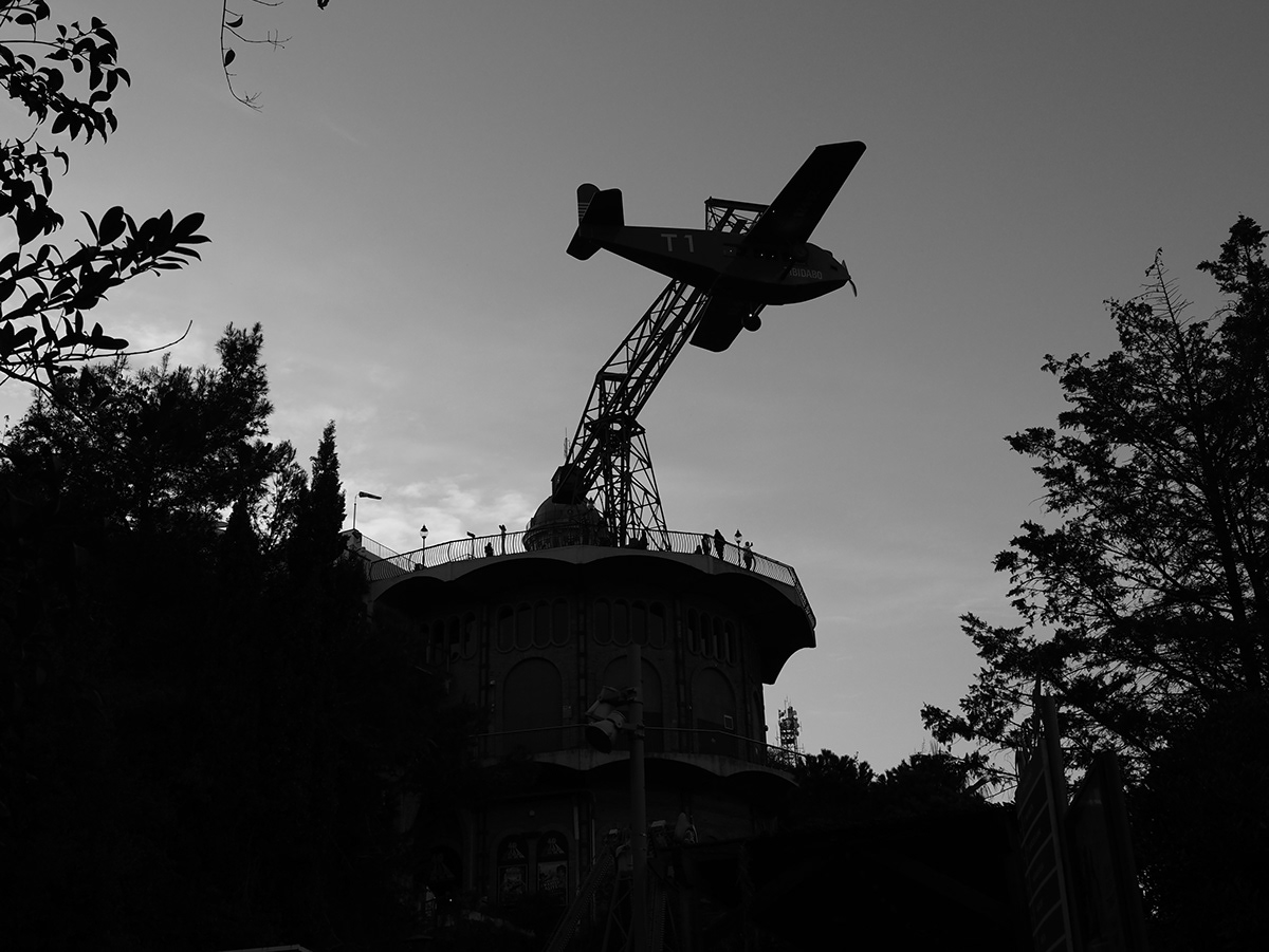 tibidabo barcelona black and white dark parc datraccions Theme Park catalunya photografy