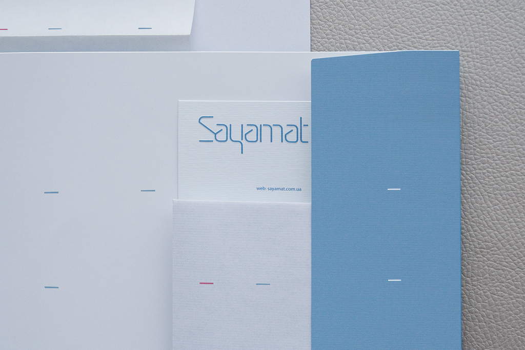 Sayamat фирменный стиль logotyp SAYAMAT корпоративный конверт SAYAMAT Визитная карточка Брендинг и фирменный стиль Разработка Канцтовары типографская разработка логотипа разработка фирменного стиля