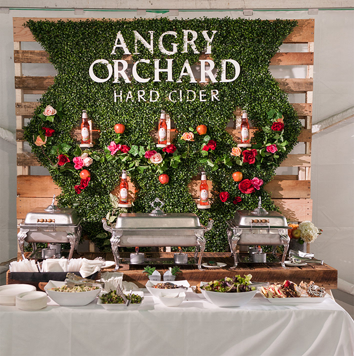 Kentucky Derby Angry Orchard rose alcohol food and beverage f & b Event Design experiential marketing Sponsorship Horse racing