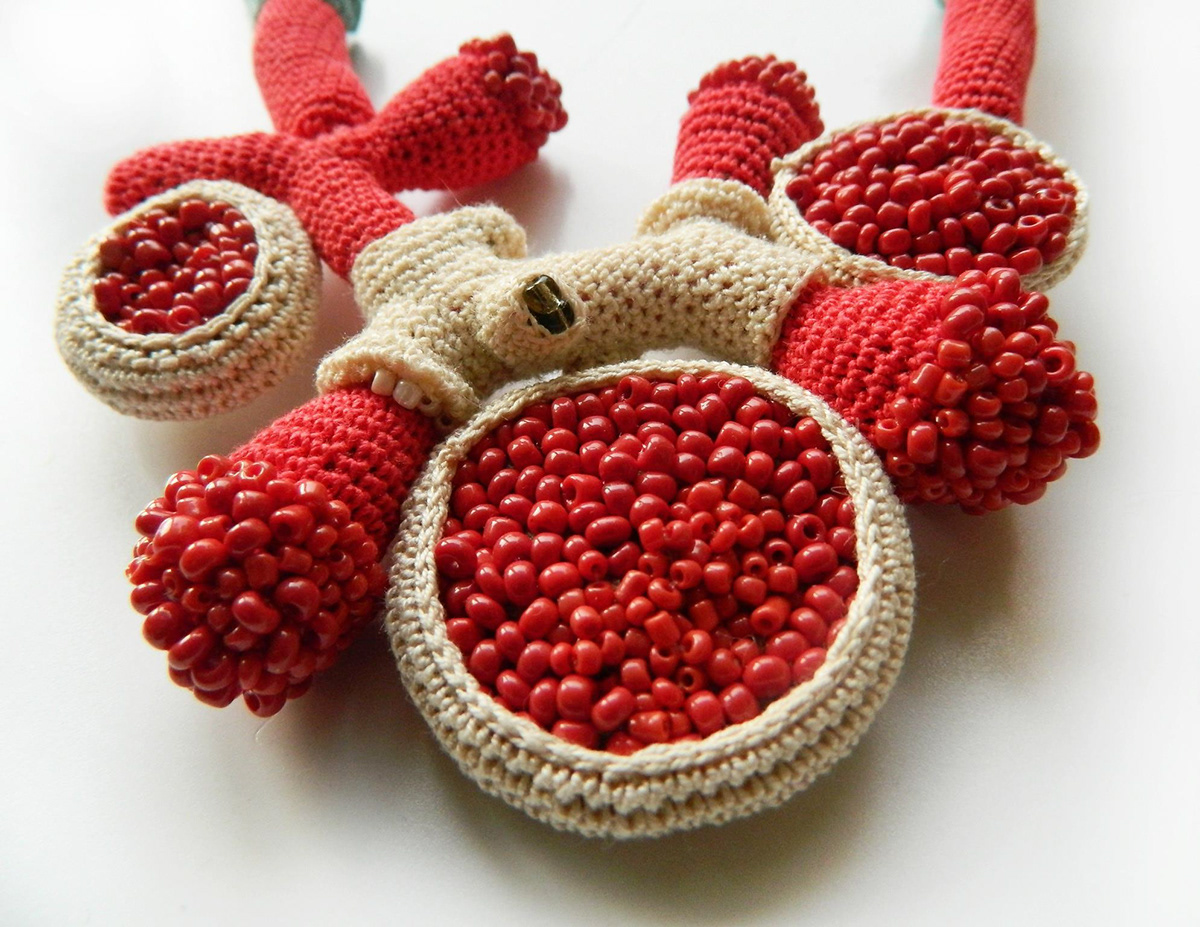 crochet Necklace reef aquatic coral beige green sculptural contemporary beads Accessory accessories