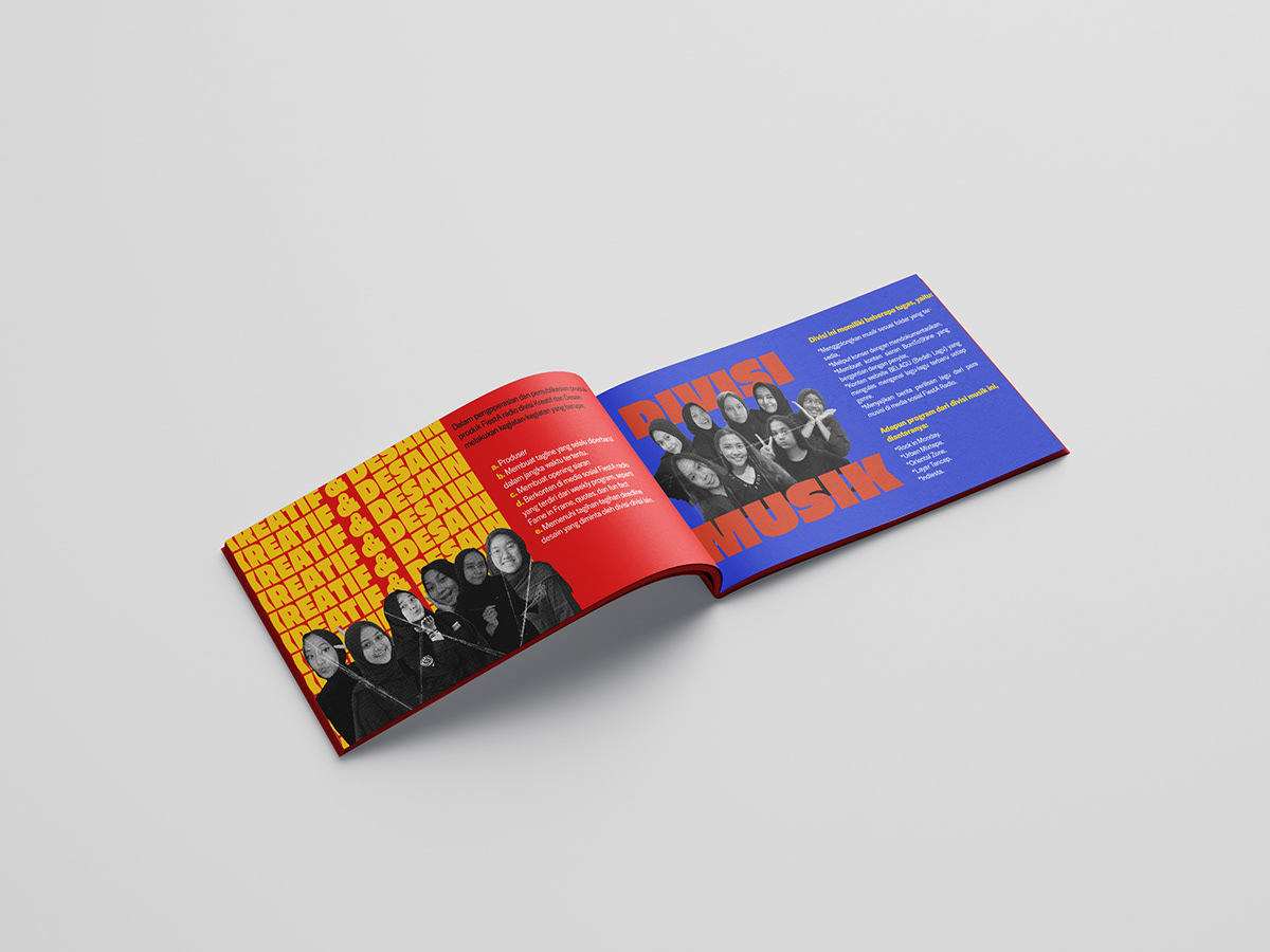 brochure company profile design graphic design  Radio