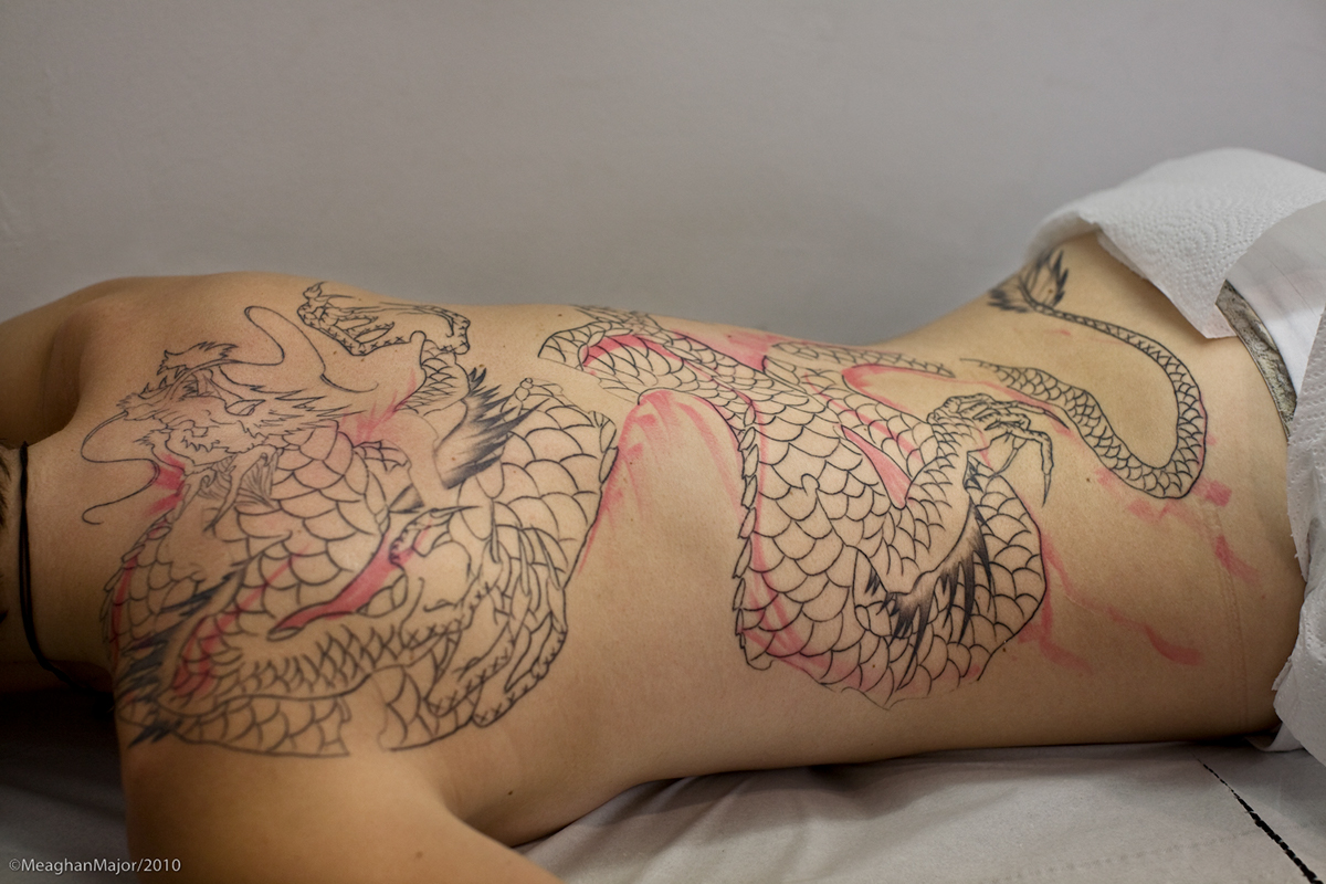 tatoo Japanese dragon velvet studio