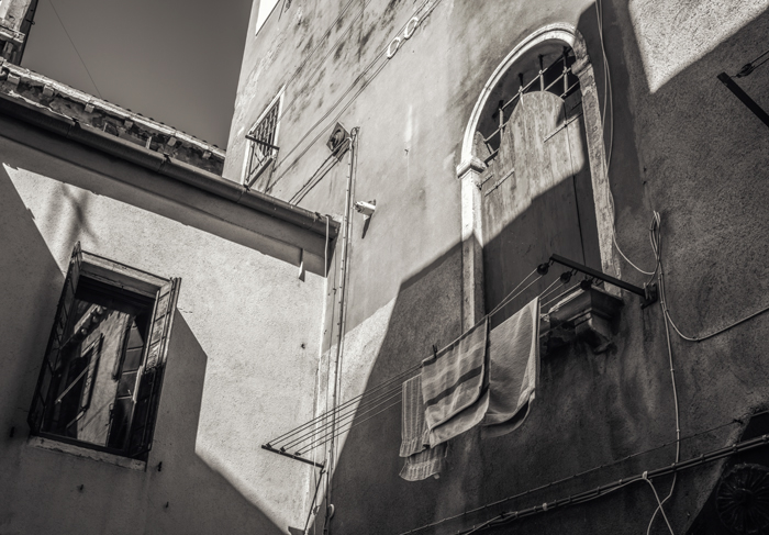 venezia Venice Street street photography monochrome black and white daily days