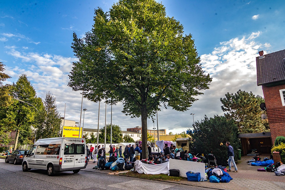 Asylanten Flüchtlinge Baumarkt Unterkunft Flüchtlingsunterkunft Bergedorf hamburg Deutschland