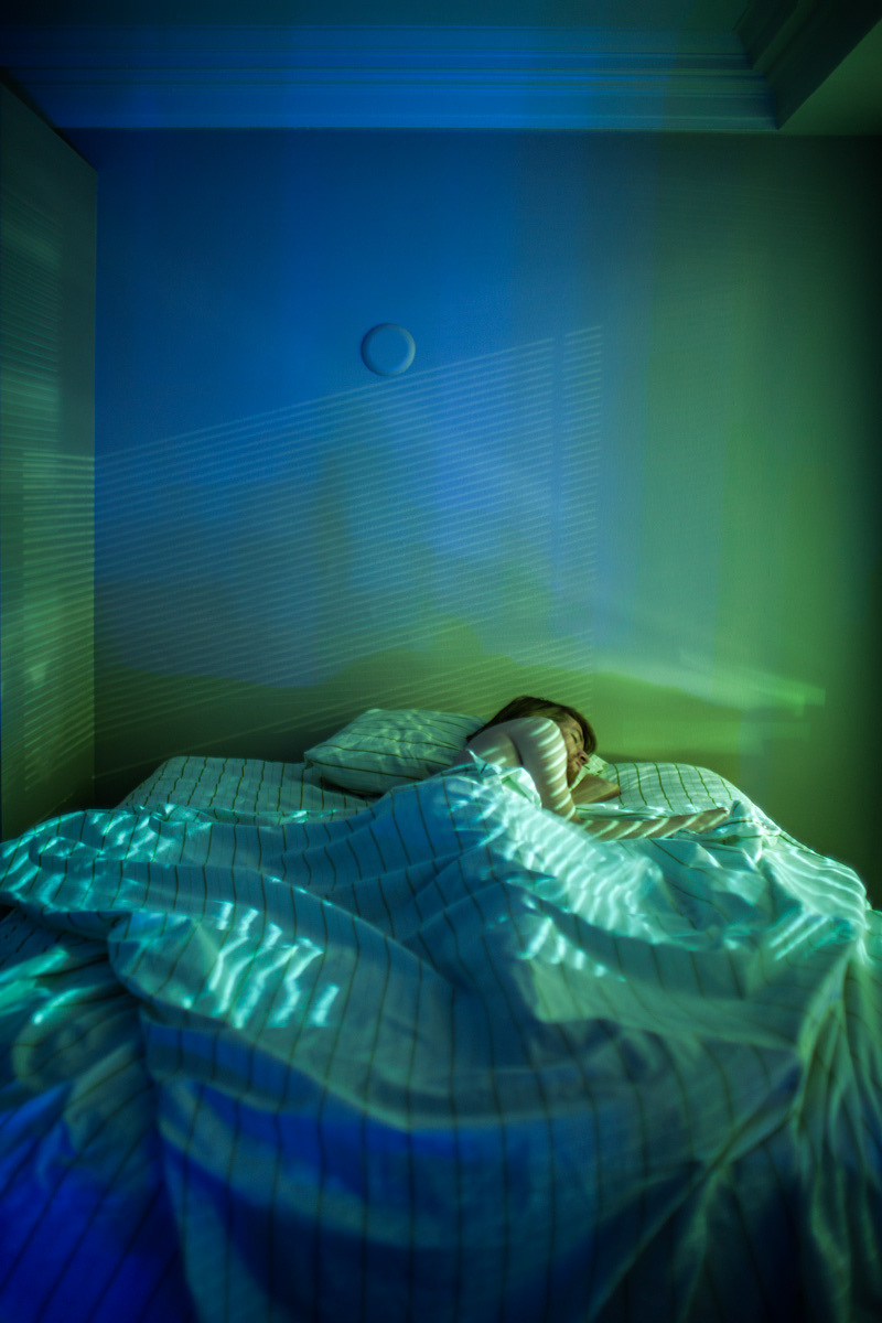 photo photograhy retouch manipulation bedroom Photo Composite surreal Insomnia Insomniac dream room green Dreaming synergy Photo Manipulation 