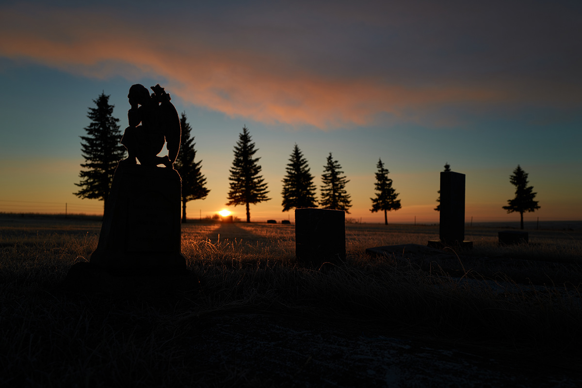 cemetery graveyard Leica midwest nodak north dakota prairie Sunrise ward county
