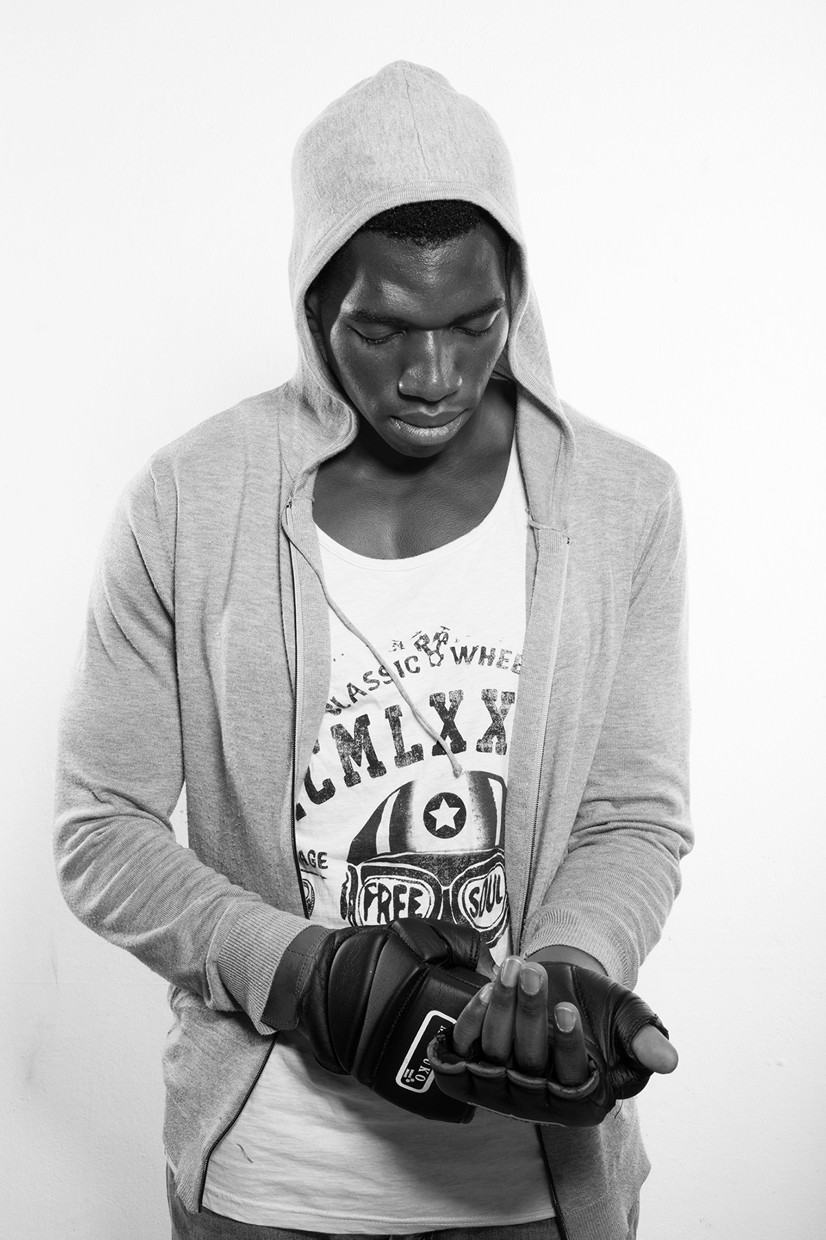 the boxer Studio Photography black & white