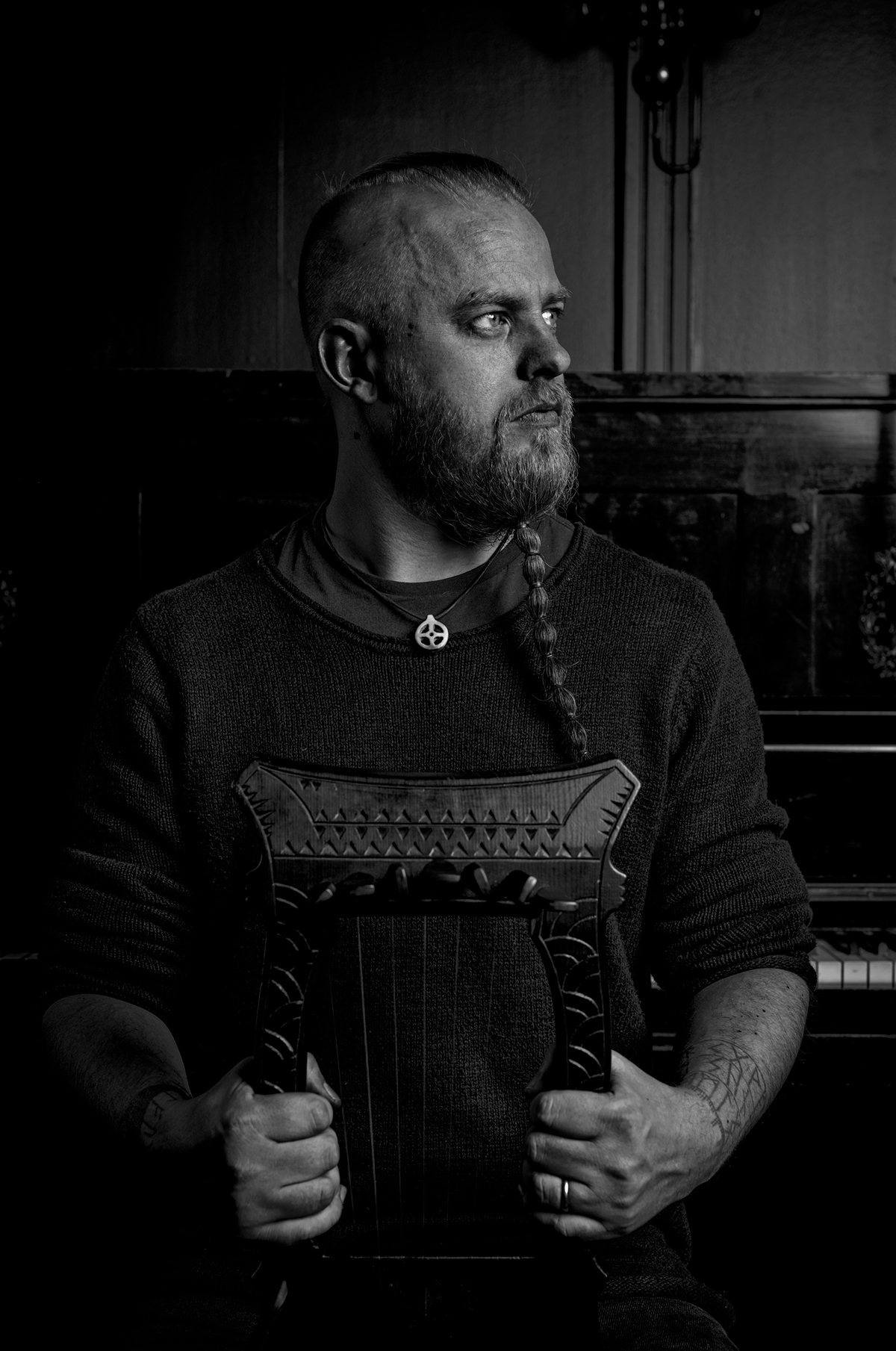 Adobe Portfolio vikings Composer Einar Selvik wardruna Kvitrafn
