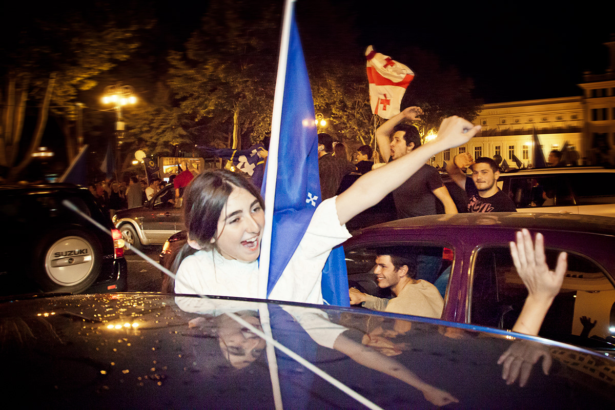 Georgia elecciones fiesta celebracion tbilisi democracia Calle Reportaje