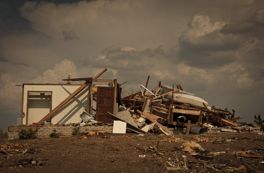 Joplin MIssouri tornado natural disaster Tornado Aftermath tragedy