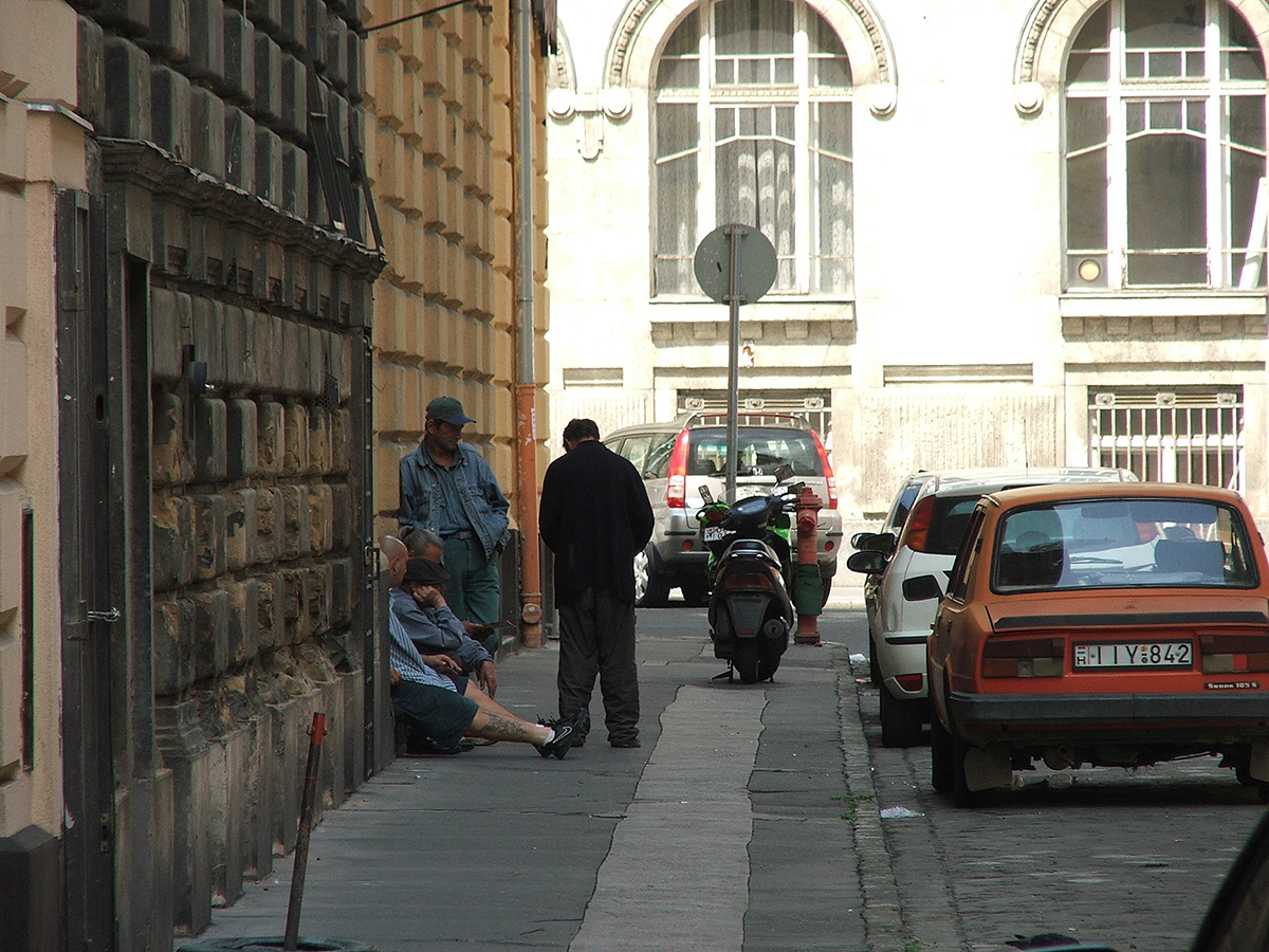 budapest sreet poor ruined immigrant downtown