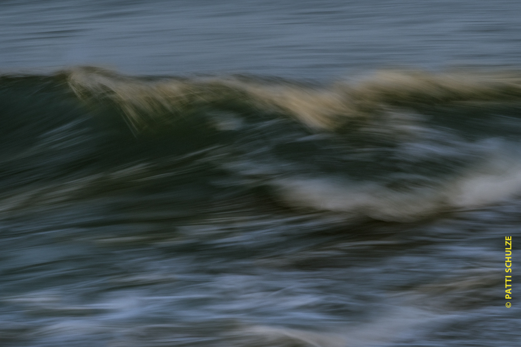 Surf waves panning slow shutter