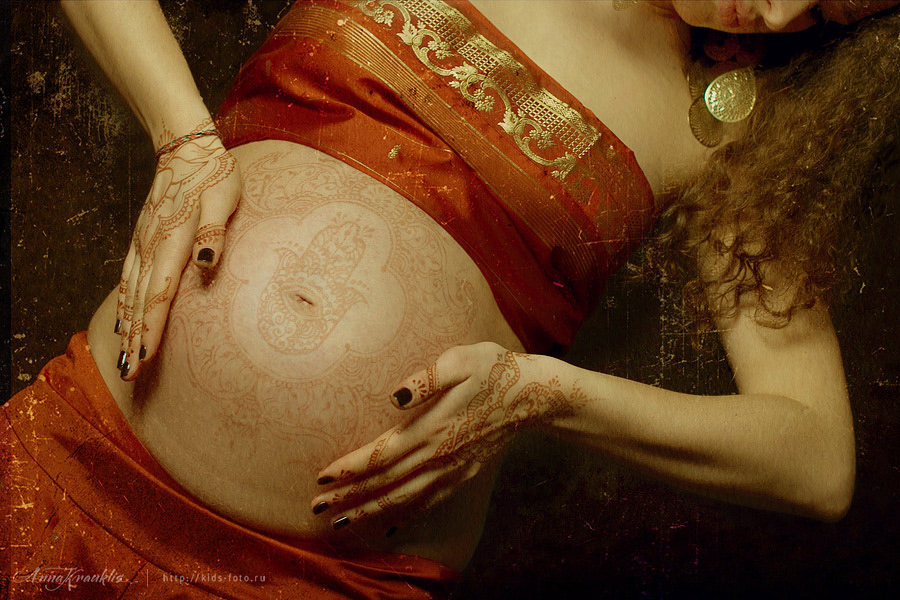 shiva India red black pregnancy