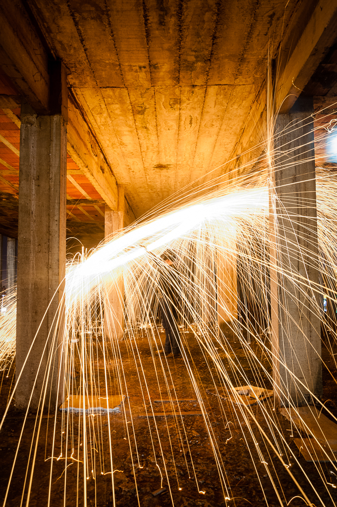 bauru Brazil steel wool burning night building lightpainting light painting fire