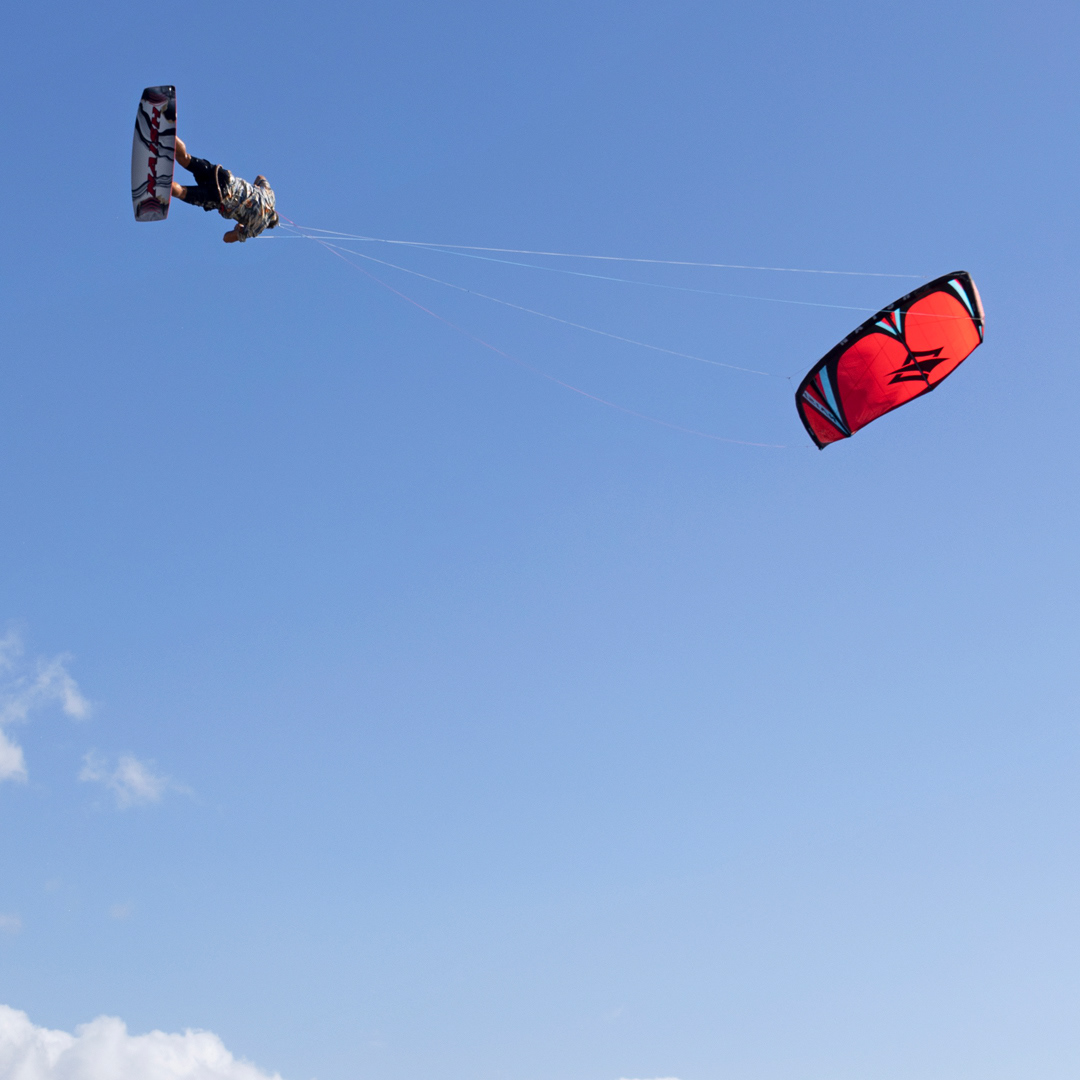 Kite kiteboarding Kitesurfing Naish