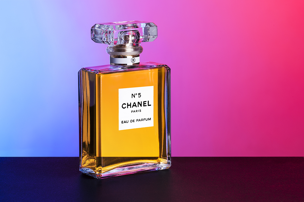 Chanel N°5 on Behance