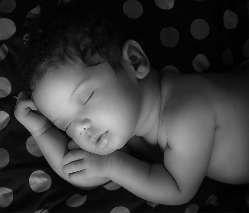 Adobe Portfolio baby newborn portrait Photography  child photographer family photography Child portraits hands touch baby photographer