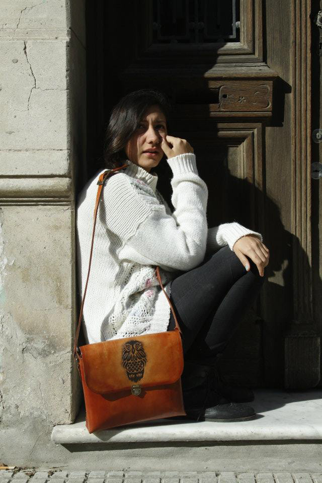 leather  hand-made bags cuero argentina  colombia moving brand Transeunte passerby design
