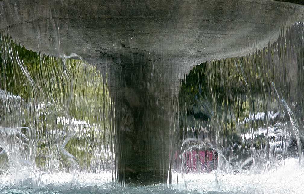 Zurich fountains water flow