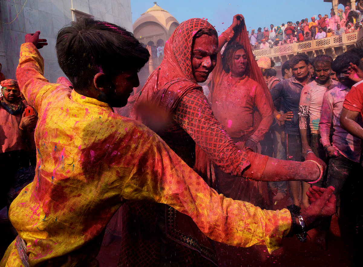 Adobe Portfolio colour festival holi India Travel krishna mathura Nandgaon temple