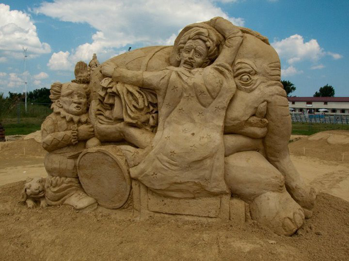 sand  sculpture