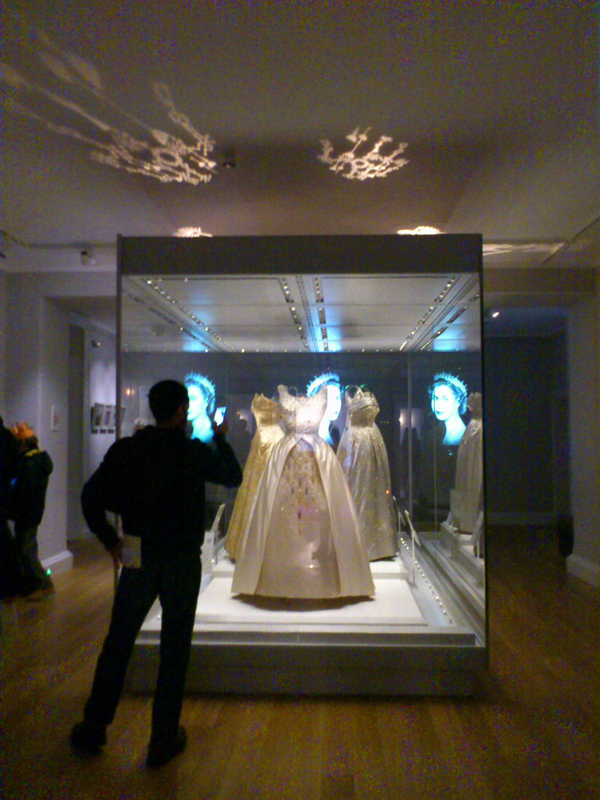 Exhibition  Kensington Palace Fashion rules Royal Dresses nortonallison Modelmaking foamboard 2D Vectorwors 3D Vectorworks museum of london Queen's Jubilee Exhibition Buckingham Palace vectorworks queen Princess Diana