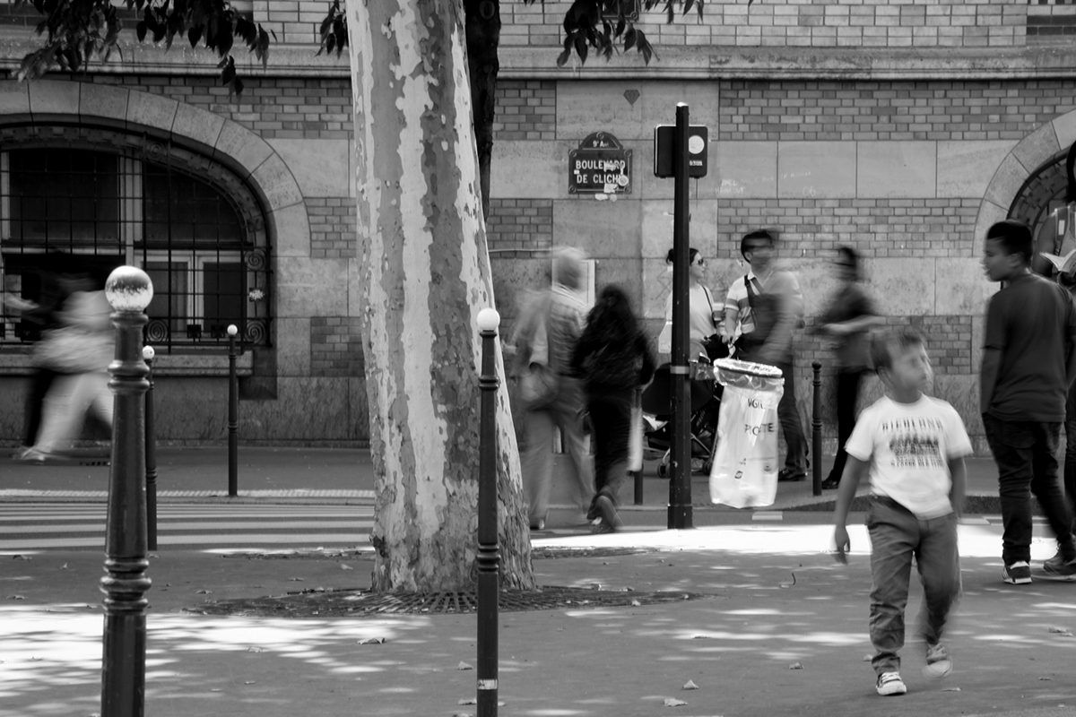 Paris boulevard de clichy portrait
