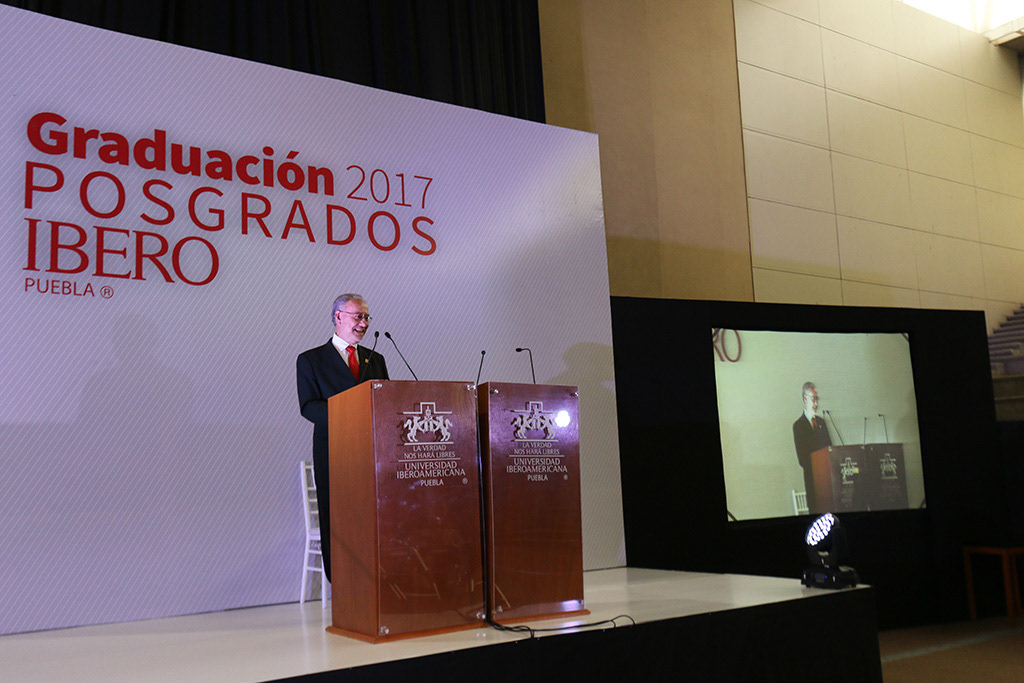Ibero Puebla graduación posgrados comunidad egresados exaibero