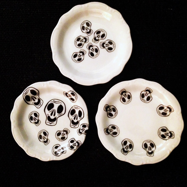ceramic china ornament blackandwhite porcelain