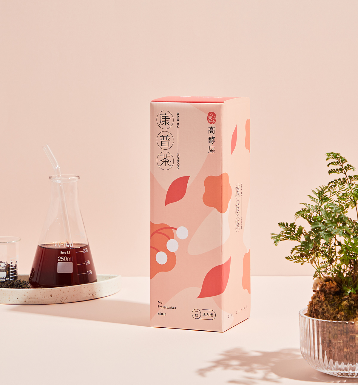 design graphic kombucha Packaging tea 健康 包裝 女性  自然 茶
