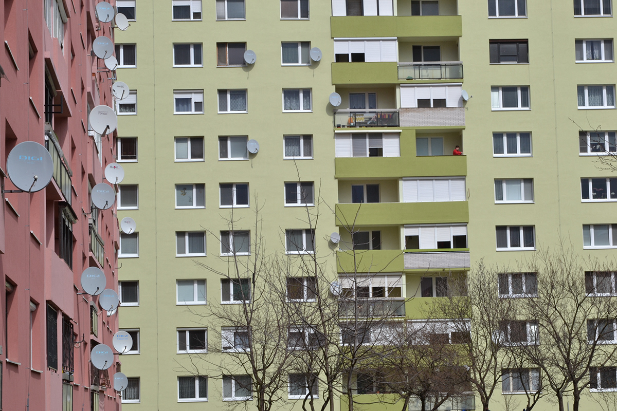 document colour building housing teenage Nikon D3100 D3000 slovakia dunajska streda